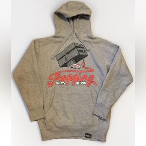 Planet of the Grapes Mens Gray hoodie size Medium